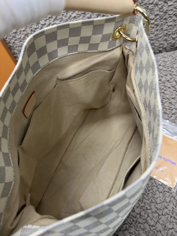 Luxury LV Handbag M40249