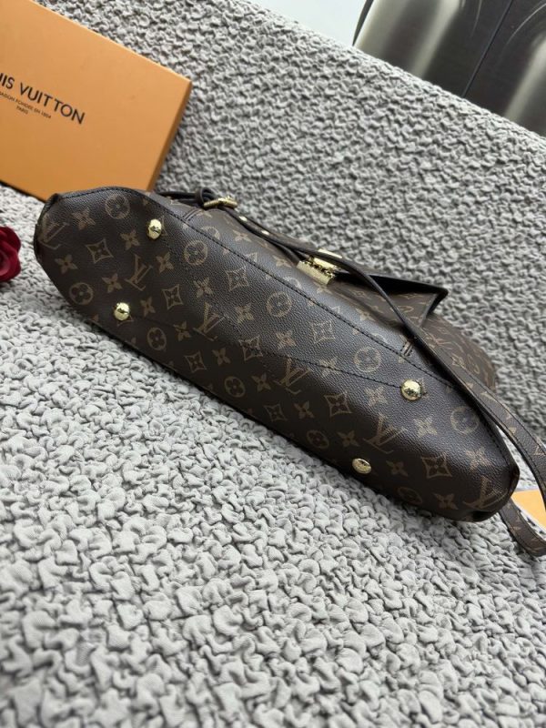 Luxury LV Handbag M40781