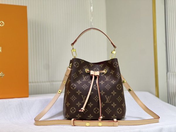 Luxury LV Handbag M46581