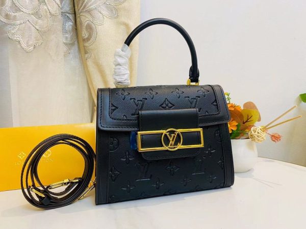 Luxury LV Handbag M46135