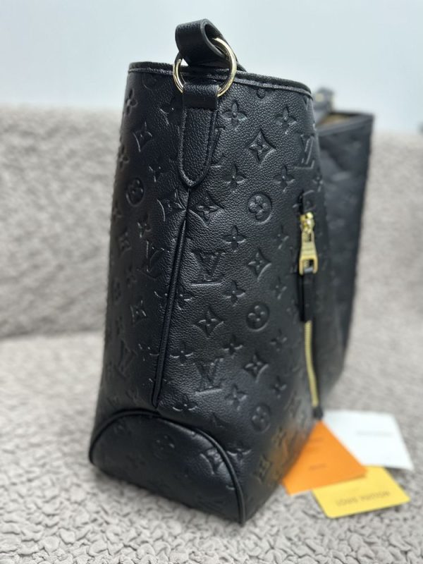 Luxury LV Handbag M40354