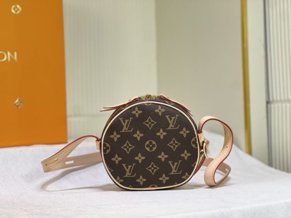 Luxury LV Handbag M52294.1