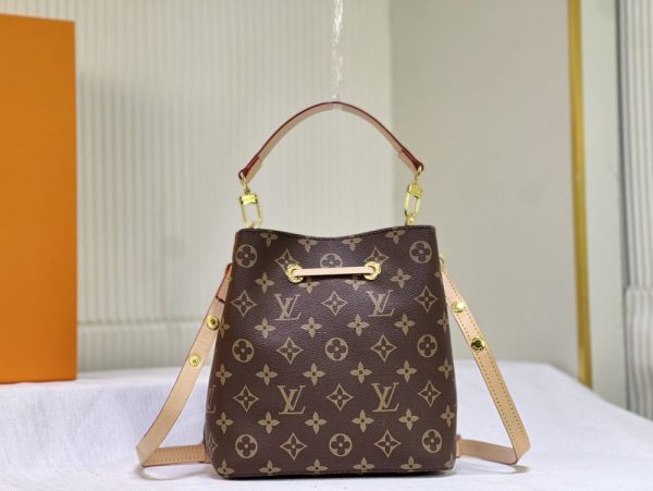 Luxury LV Handbag M46581