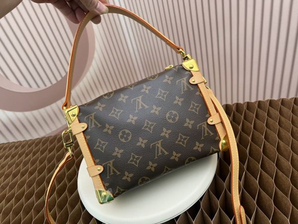 Luxury LV Handbag M46358