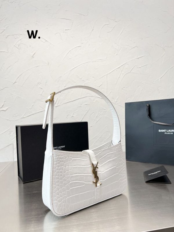 New Arrival Bag Y3099.1 – Y3099-25cm, White-Crocodile Leather Texture