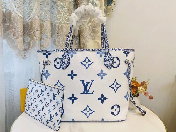 Luxury LV Handbag M22979