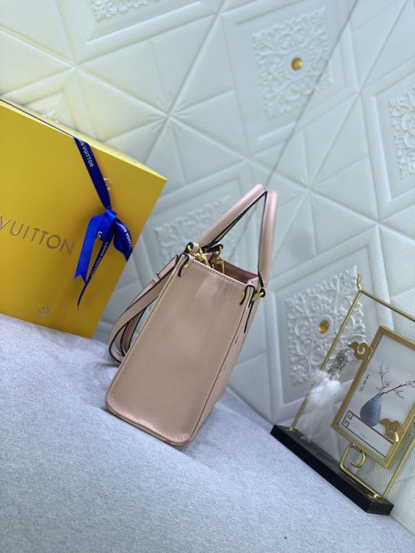 Luxury LV Handbag M46168