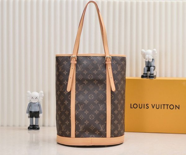 Luxury LV Handbag M42236