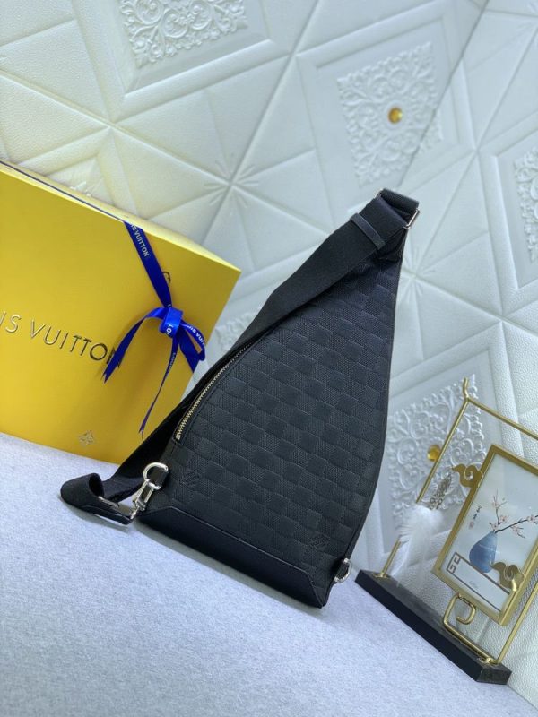 Luxury LV Handbag M30936.1