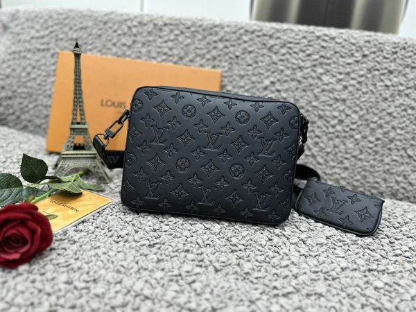 Luxury LV Handbag M40438