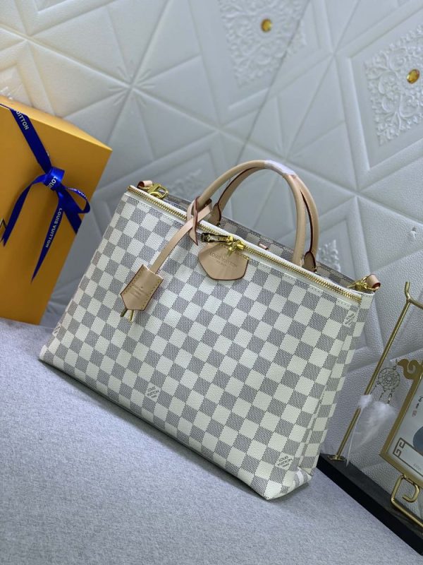 Luxury LV Handbag M40582