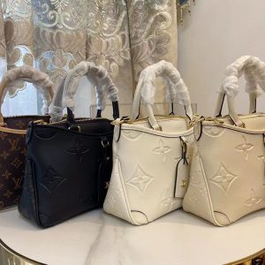 Luxury LV Handbag M46488