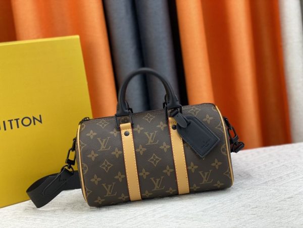 Luxury LV Handbag M22527