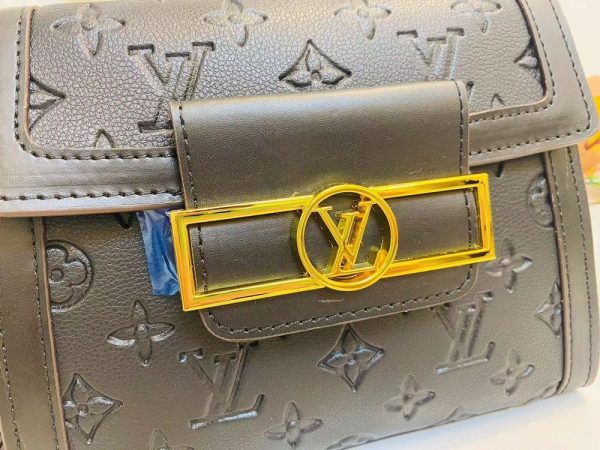 Luxury LV Handbag M46135