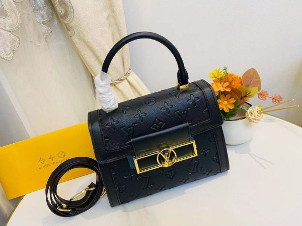 Luxury LV Handbag M46135