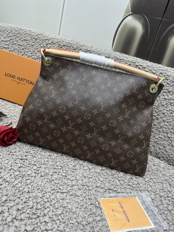 Luxury LV Handbag M40249