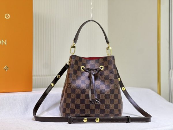 Luxury LV Handbag M46581