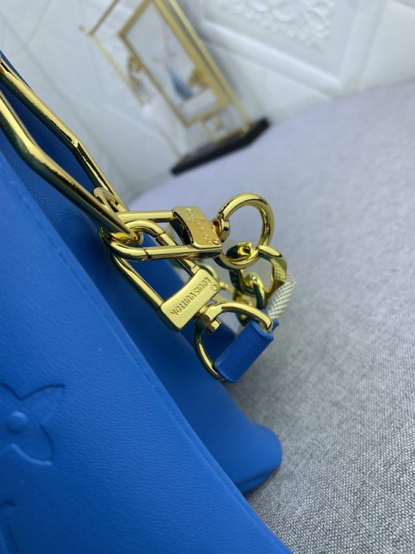 Luxury LV Handbag M20574