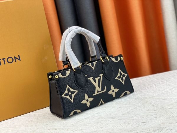 Luxury LV Handbag 46653.1