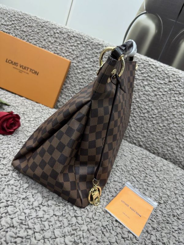 Luxury LV Handbag M40249