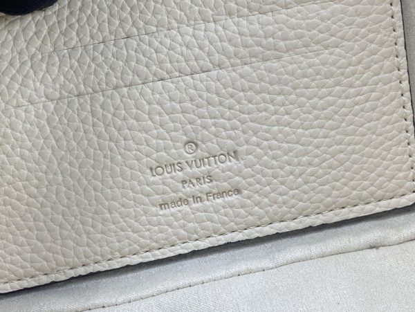 Luxury LV Handbag M82210-M81911