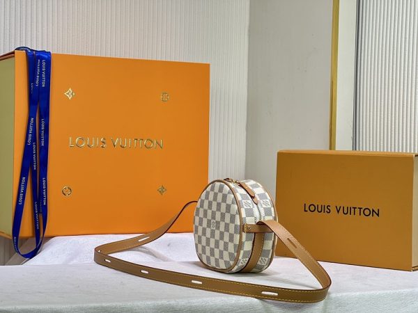 Luxury LV Handbag M52294.1