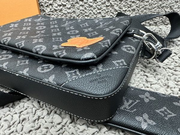 Luxury LV Handbag M40438.1