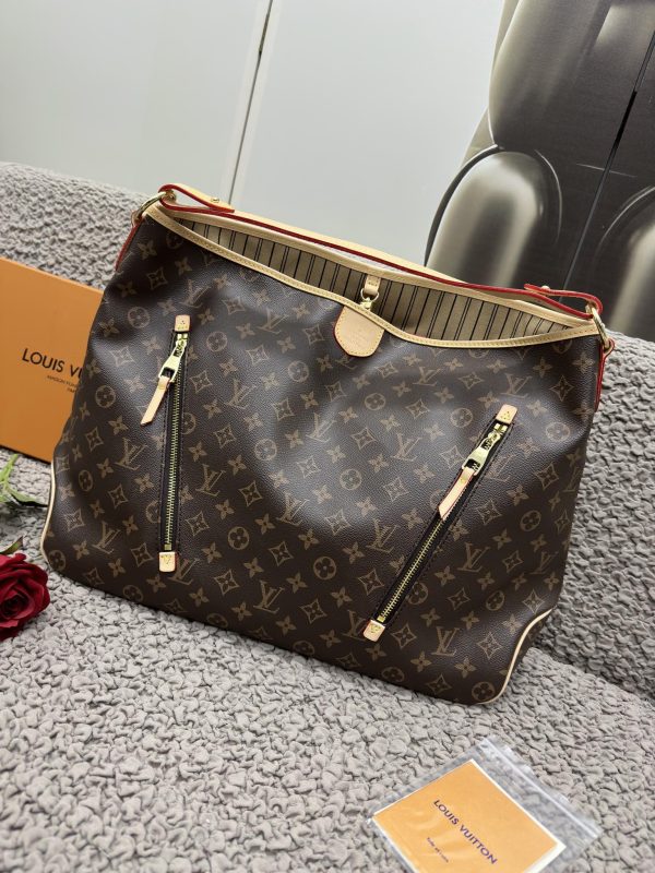 Luxury LV Handbag M40354