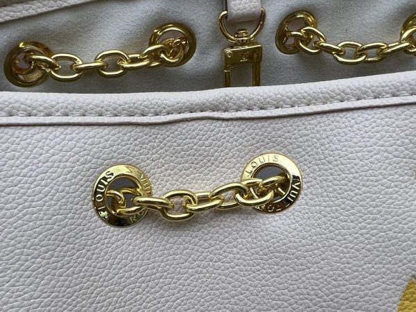 Luxury LV Handbag M46492