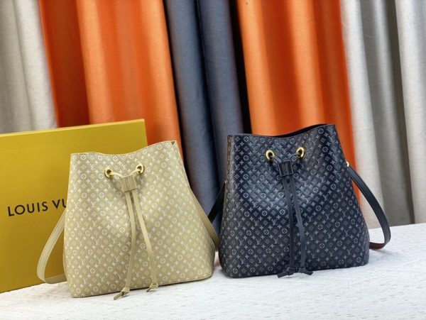 Luxury LV Handbag M22598-M22599