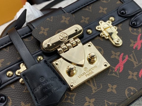 Luxury LV Handbag M46755