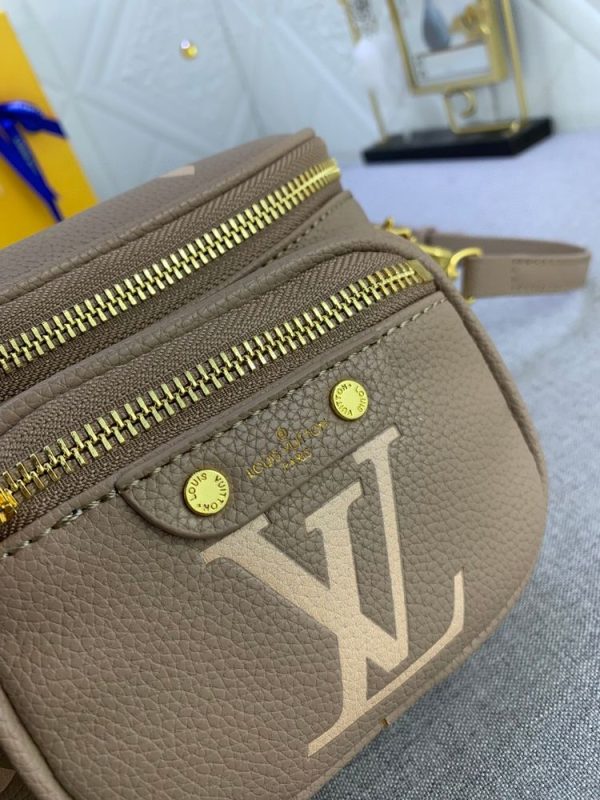 Luxury LV Handbag M82208