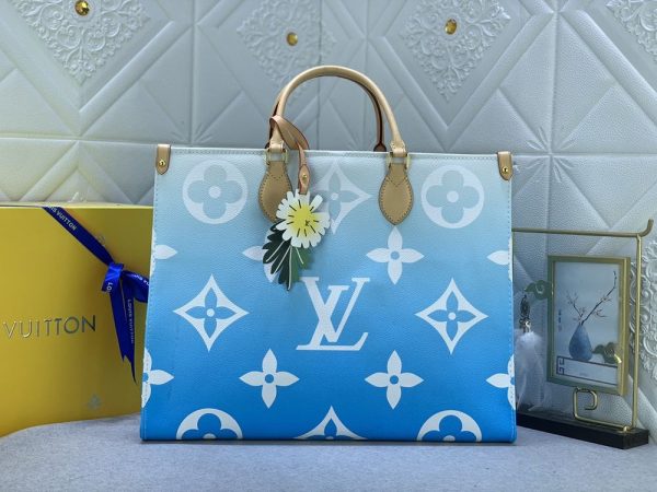 Luxury LV Handbag M57640