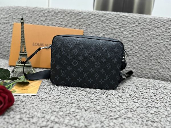 Luxury LV Handbag M40438.1