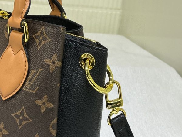 Luxury LV Handbag M46785