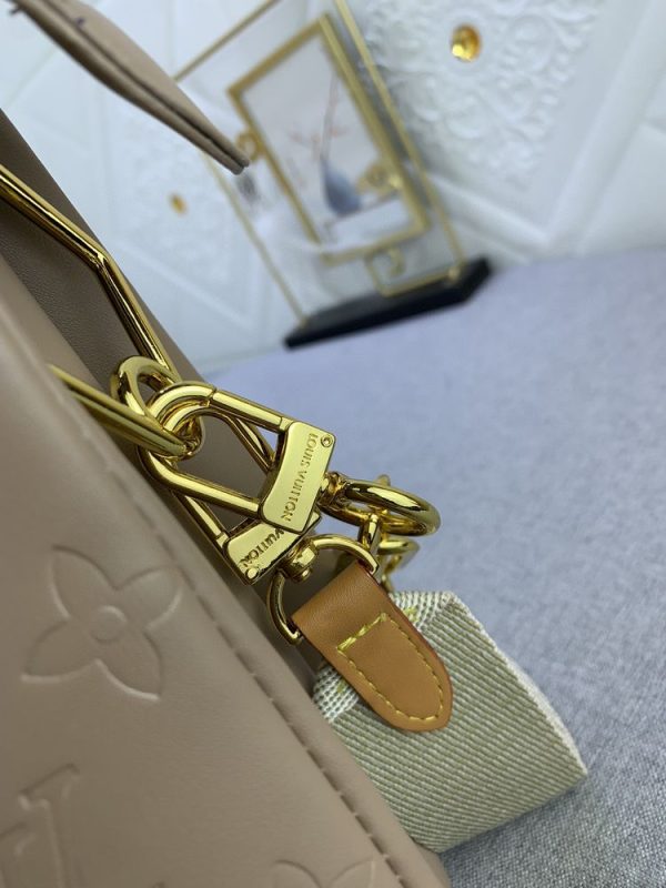 Luxury LV Handbag M57783