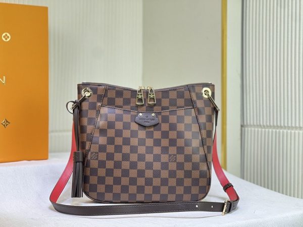 Luxury LV Handbag M42230