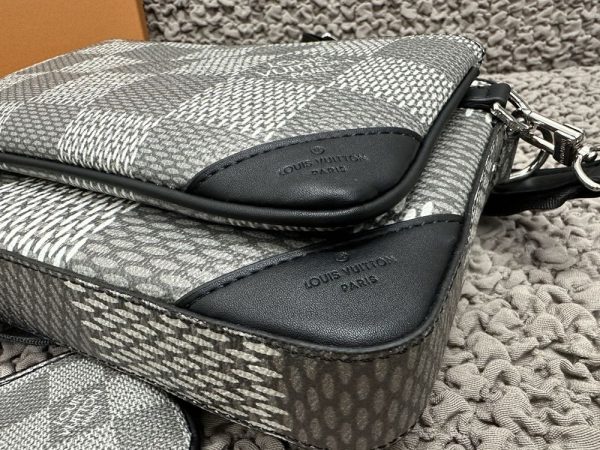 Luxury LV Handbag M40438.2