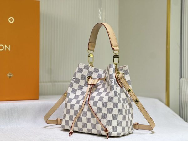 Luxury LV Handbag M46581