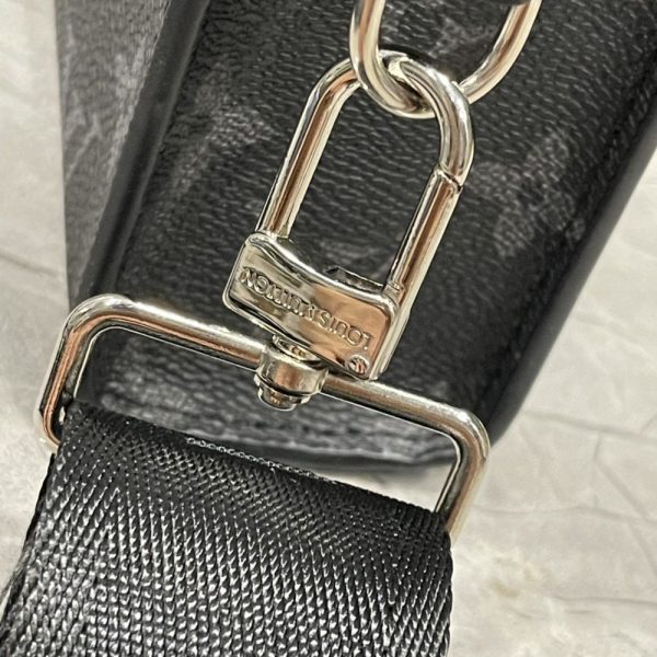 Luxury LV Handbag M64608