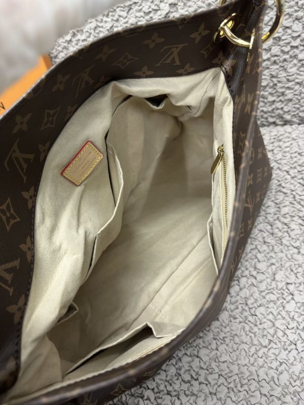 Luxury LV Handbag M40249