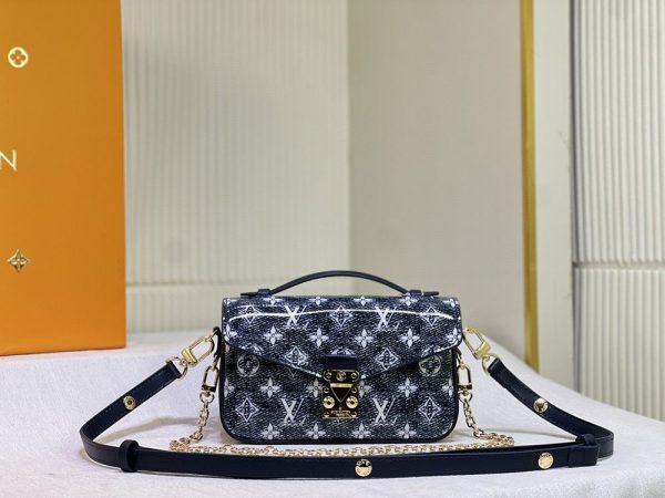 Luxury LV Handbag M46279-M22834