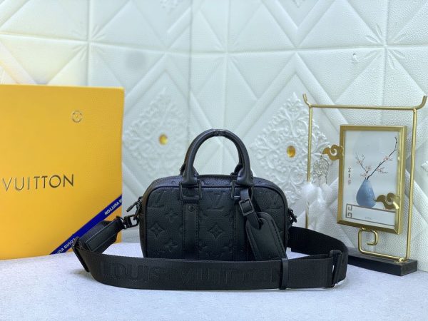 Luxury LV Handbag M82770