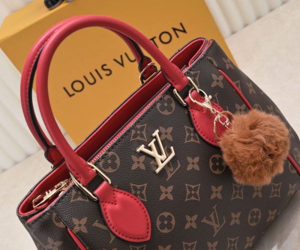 Luxury LV Handbag M58188