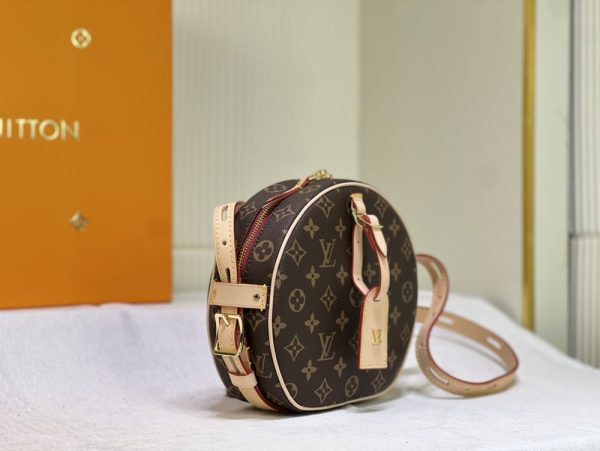 Luxury LV Handbag M52294