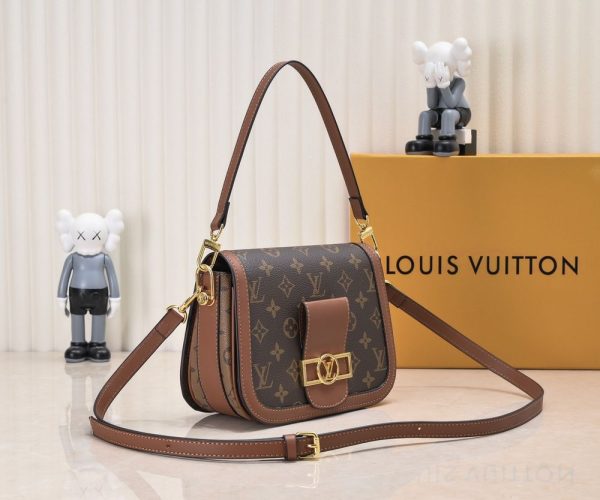 Luxury LV Handbag M66810