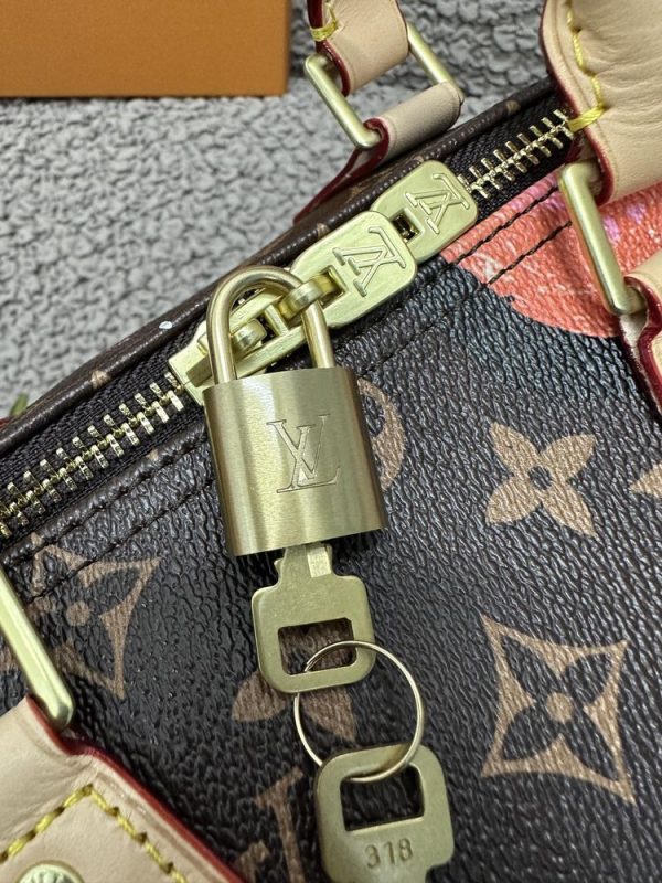 Luxury LV Handbag M45828