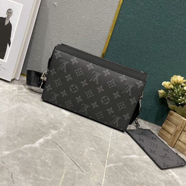 Luxury LV Handbag M64608