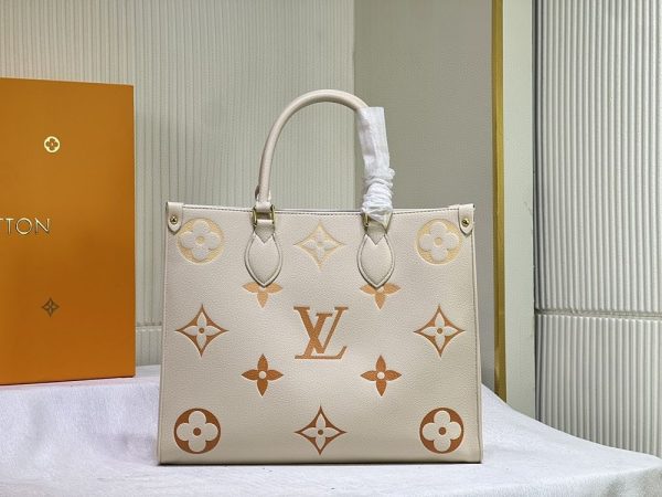 Luxury LV Handbag M46542