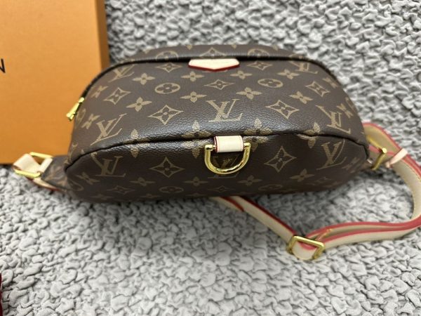 Luxury LV Handbag M43644